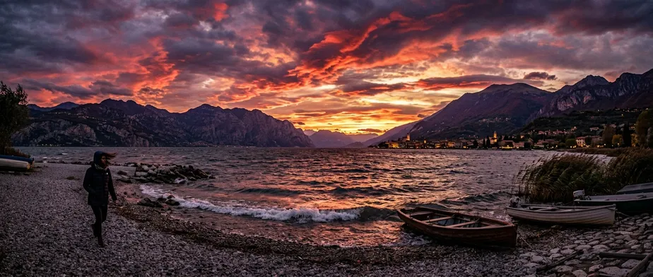 Strandurlaub am Gardasee: Die besten Tipps & Orte Strandurlaub am Gardasee: Die besten Tipps & Orte
